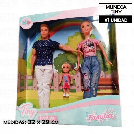 Muñeca tiny y familia